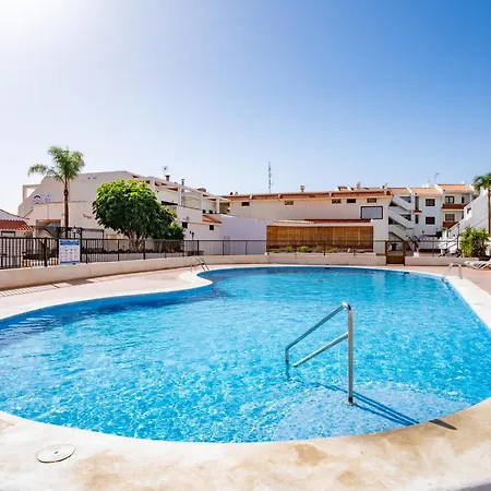 Daire Amaravilla: Playa, Piscina Y Barbacoa