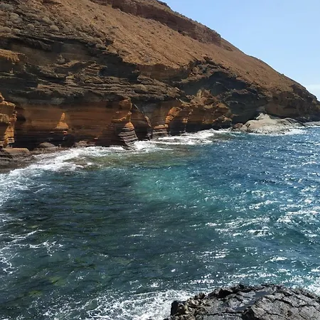 Daire Amaravilla: Playa, Piscina Y Barbacoa Costa Del Silencio