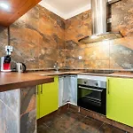 Apartmán Amaravilla: Playa, Piscina Y Barbacoa
